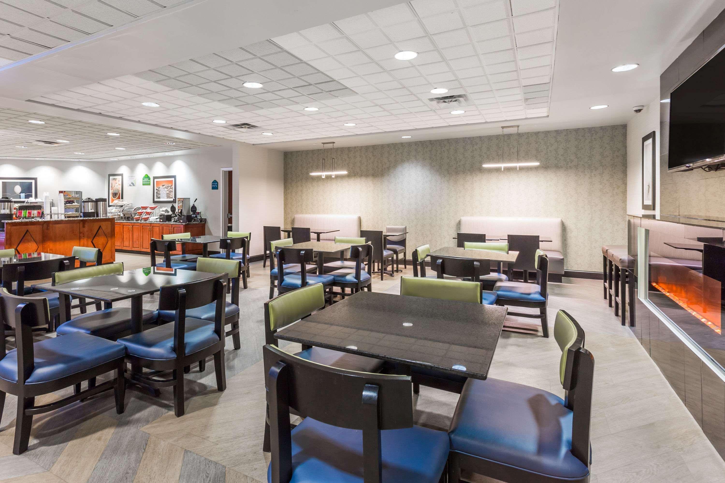 Hotel Wingate By Wyndham Chesapeake Extérieur photo