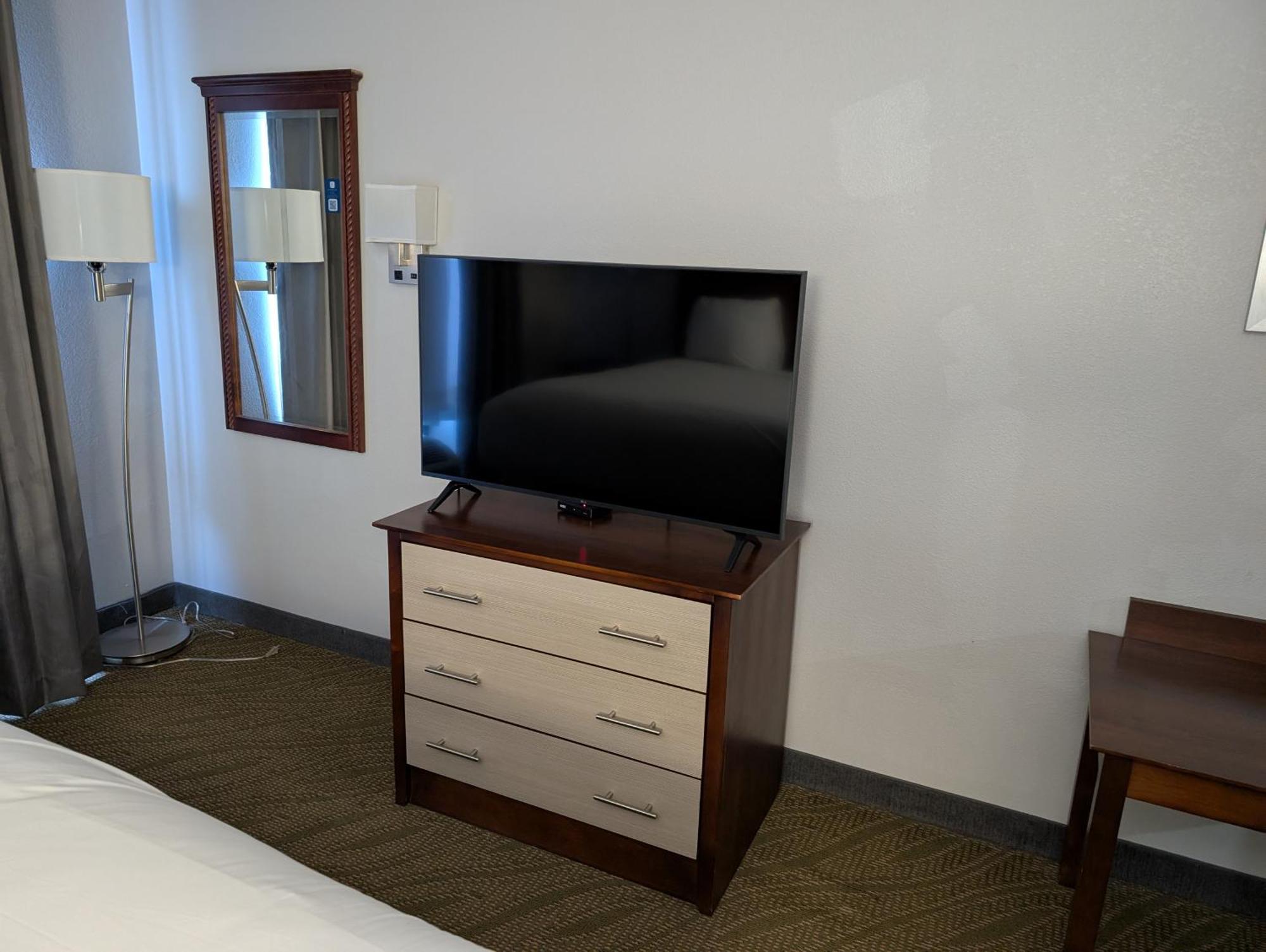 Hotel Wingate By Wyndham Chesapeake Extérieur photo
