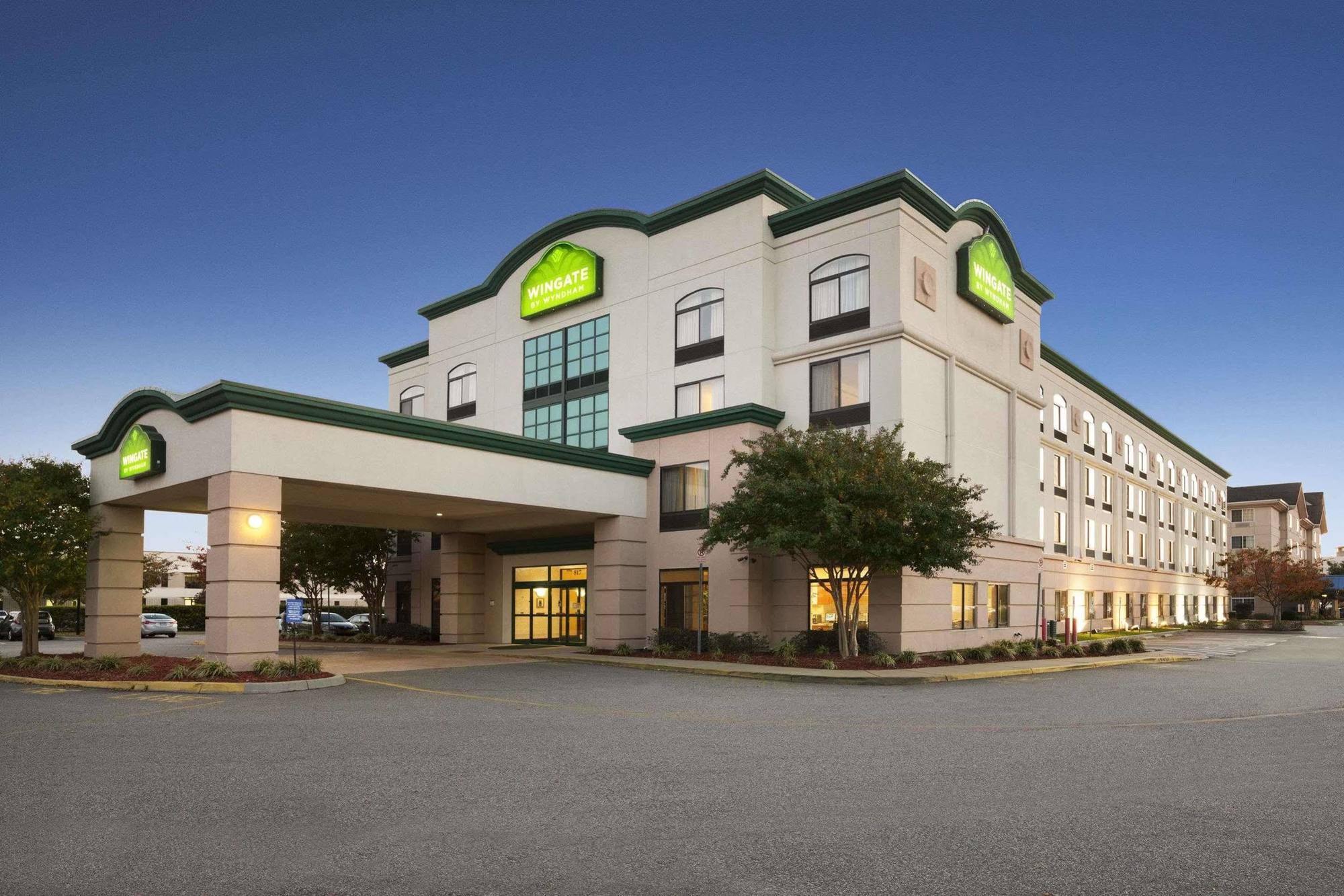 Hotel Wingate By Wyndham Chesapeake Extérieur photo